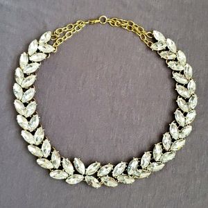 Gorgeous crystals leaves statement necklace